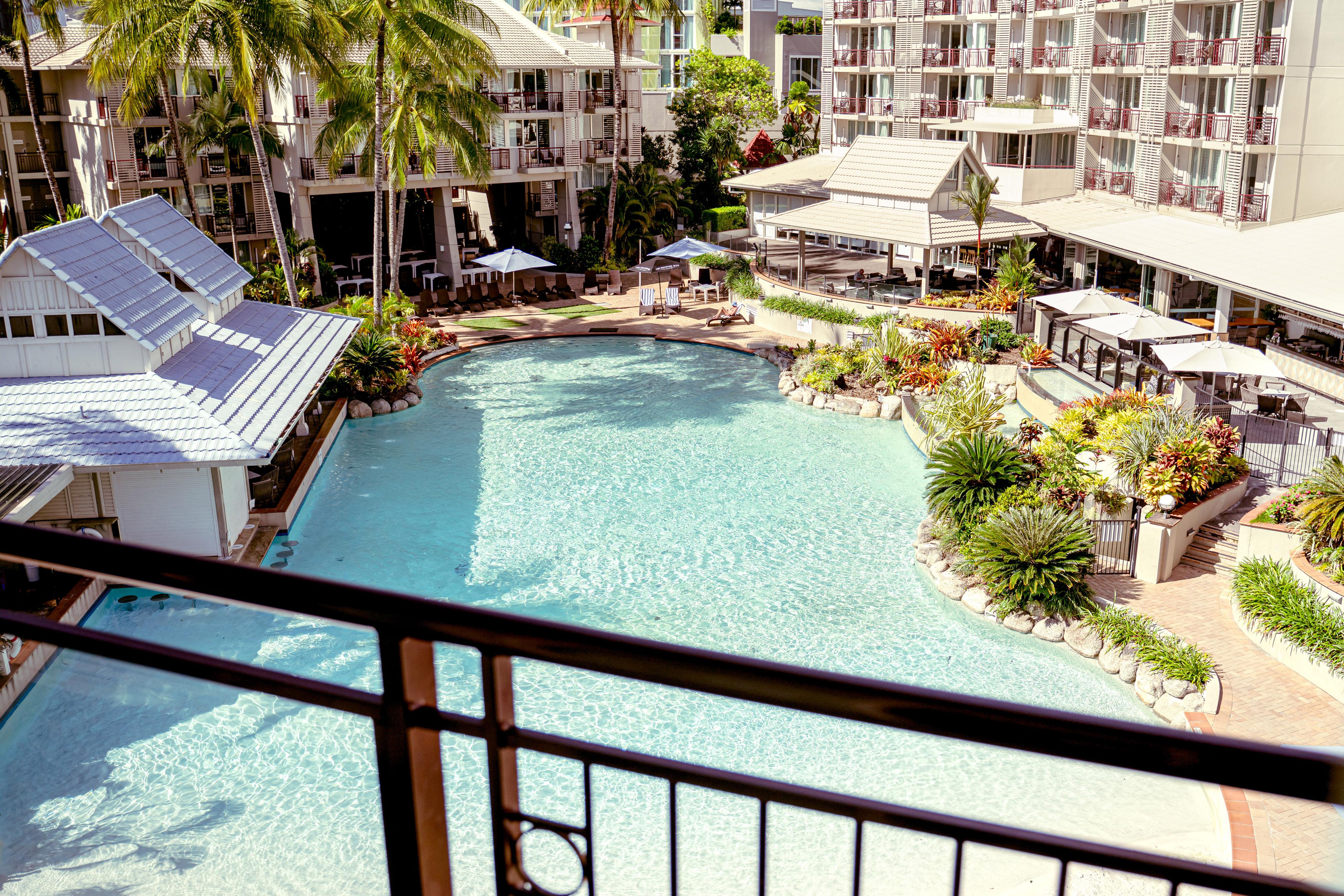 Novotel Cairns Oasis Resort Экстерьер фото